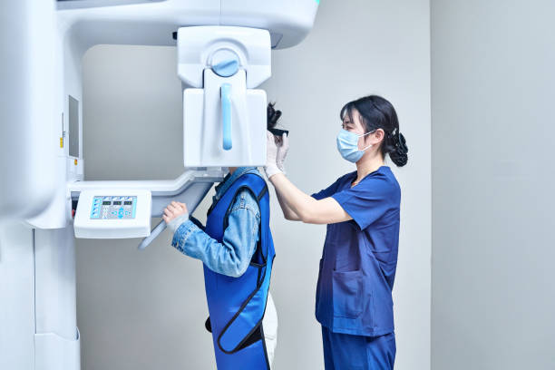 Best Mobile Emergency Dentist in Glen Carbon, IL